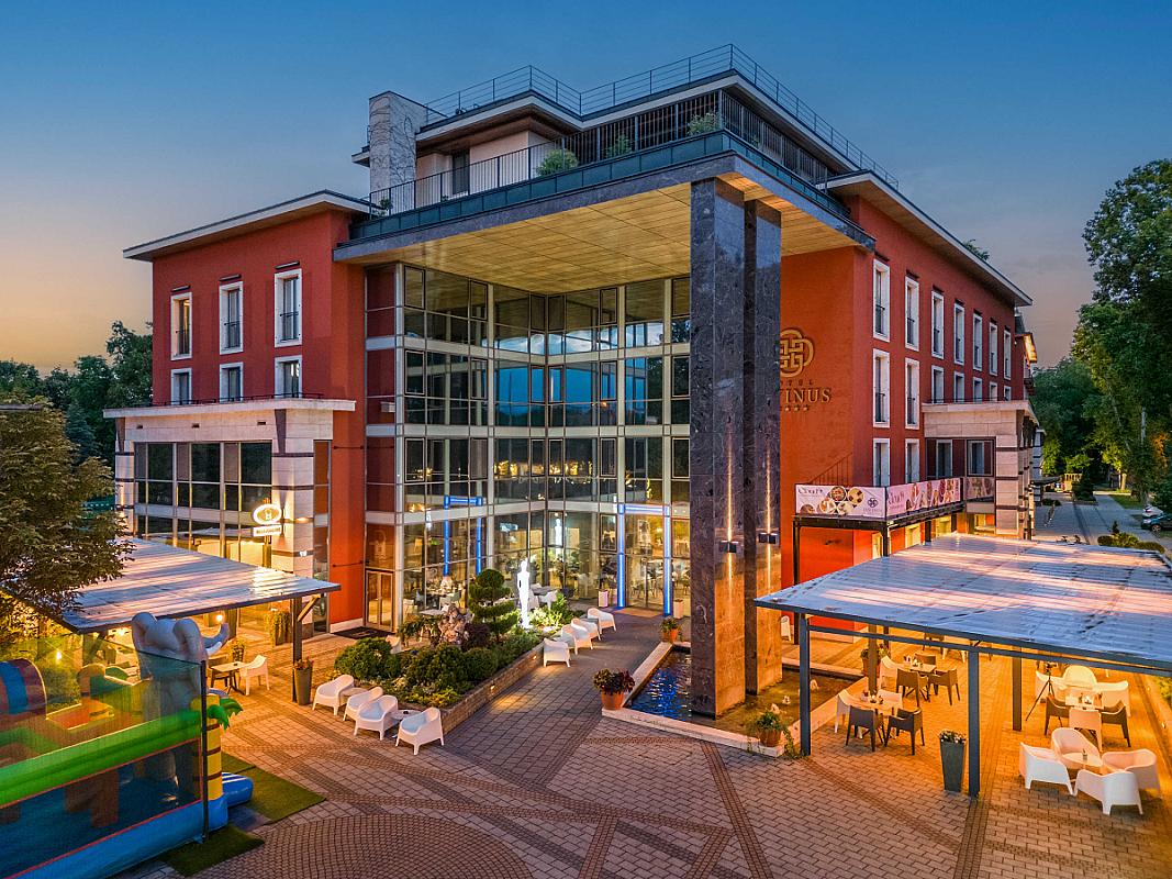 Hotel Divinus Superior