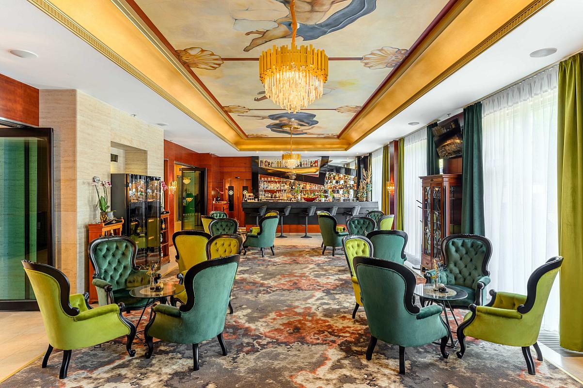 Hotel Divinus Superior