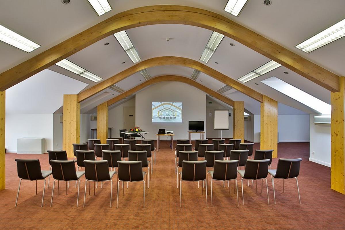 Adina Apartment Hotel