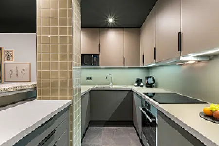 Adina Apartment Hotel