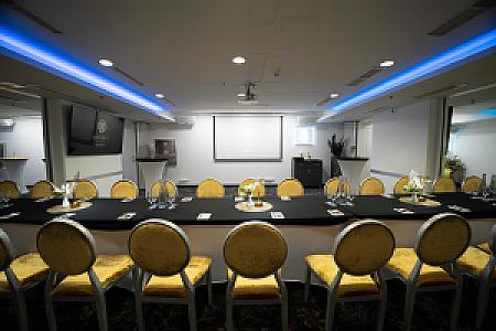 Hotel Divinus***** Superior konferenciahotel Debrecen