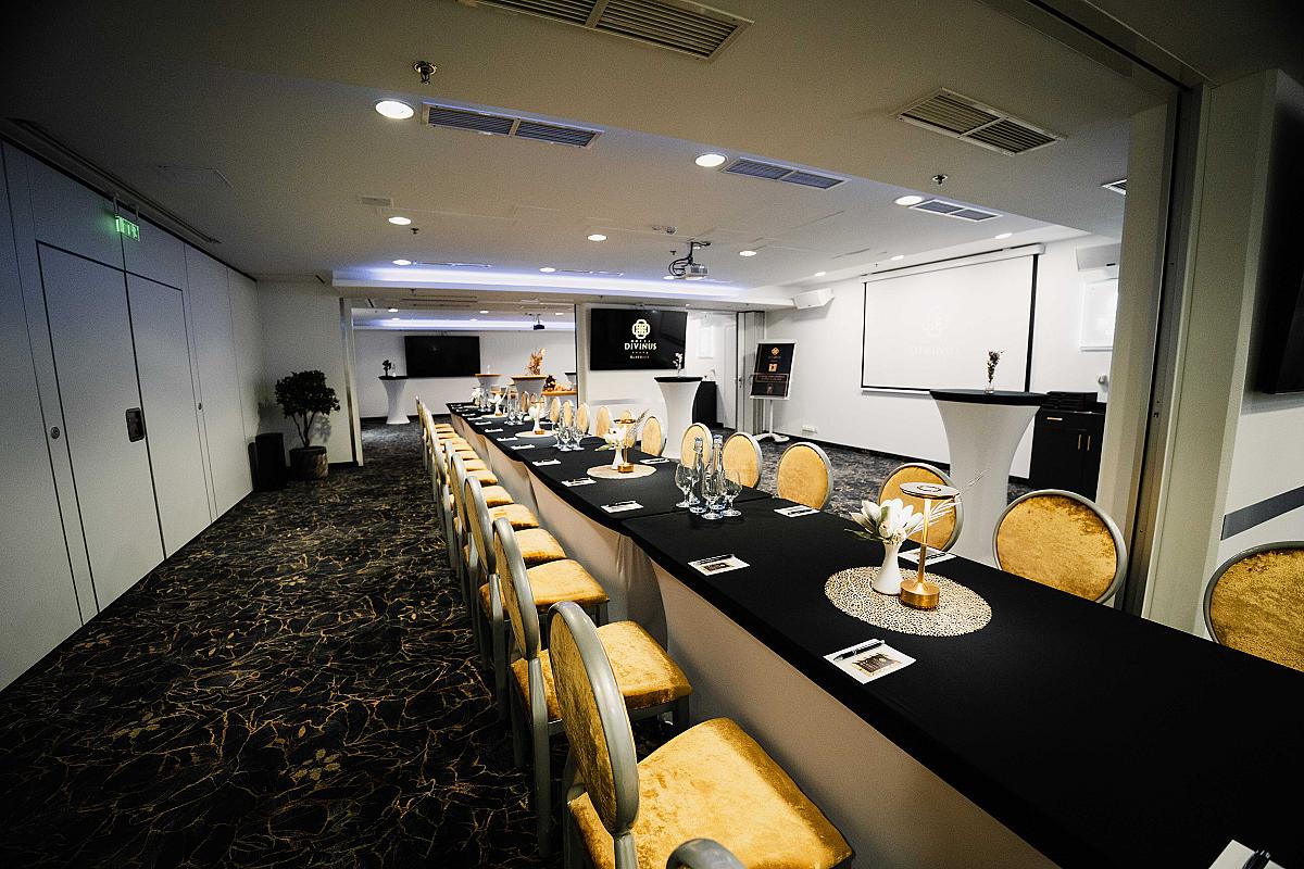 Hotel Divinus***** Superior konferenciahotel Debrecen