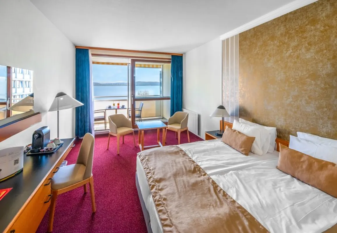 Club Tihany Resort