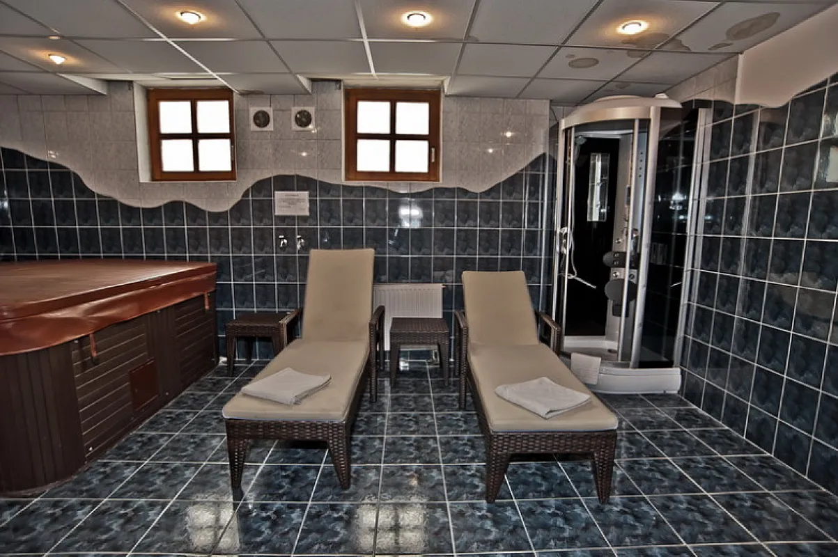 Gastland M0 Hotel és Konferenciaközpont