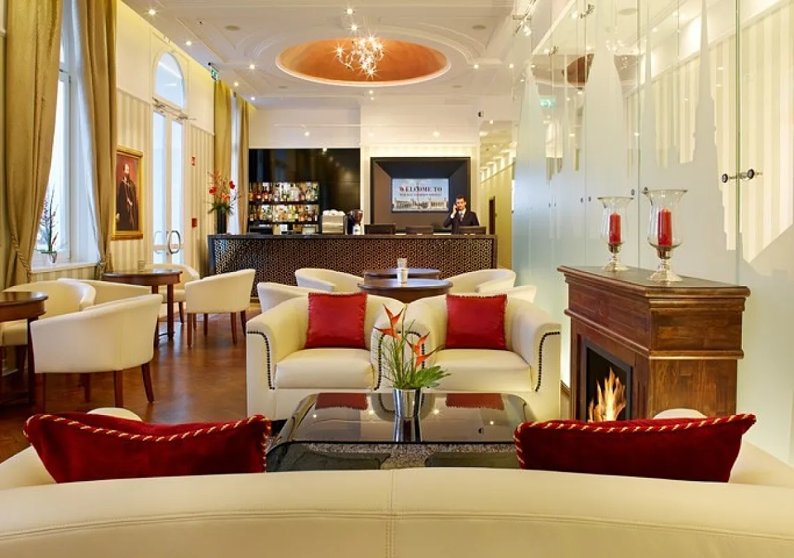 Mirage Medic Hotel