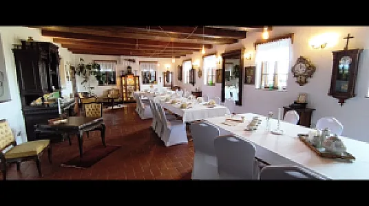 Gastland M1 Hotel és Konferenciaközpont