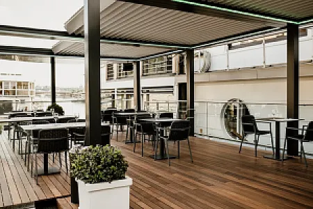 Vogue Boat Restaurant