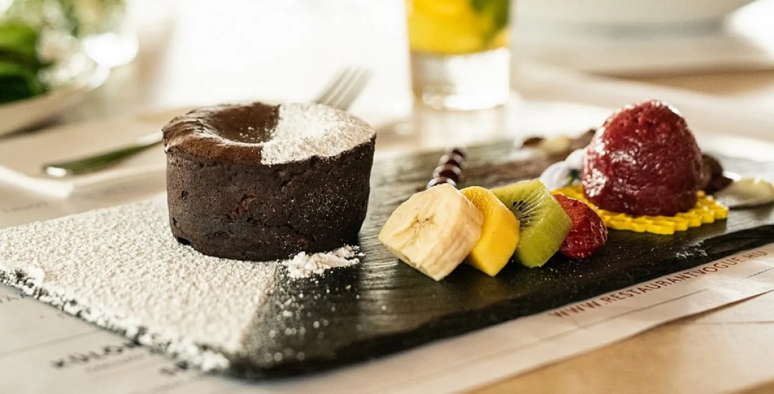 Vogue Boat Restaurant