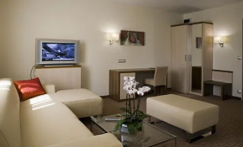 Famulus Hotel
