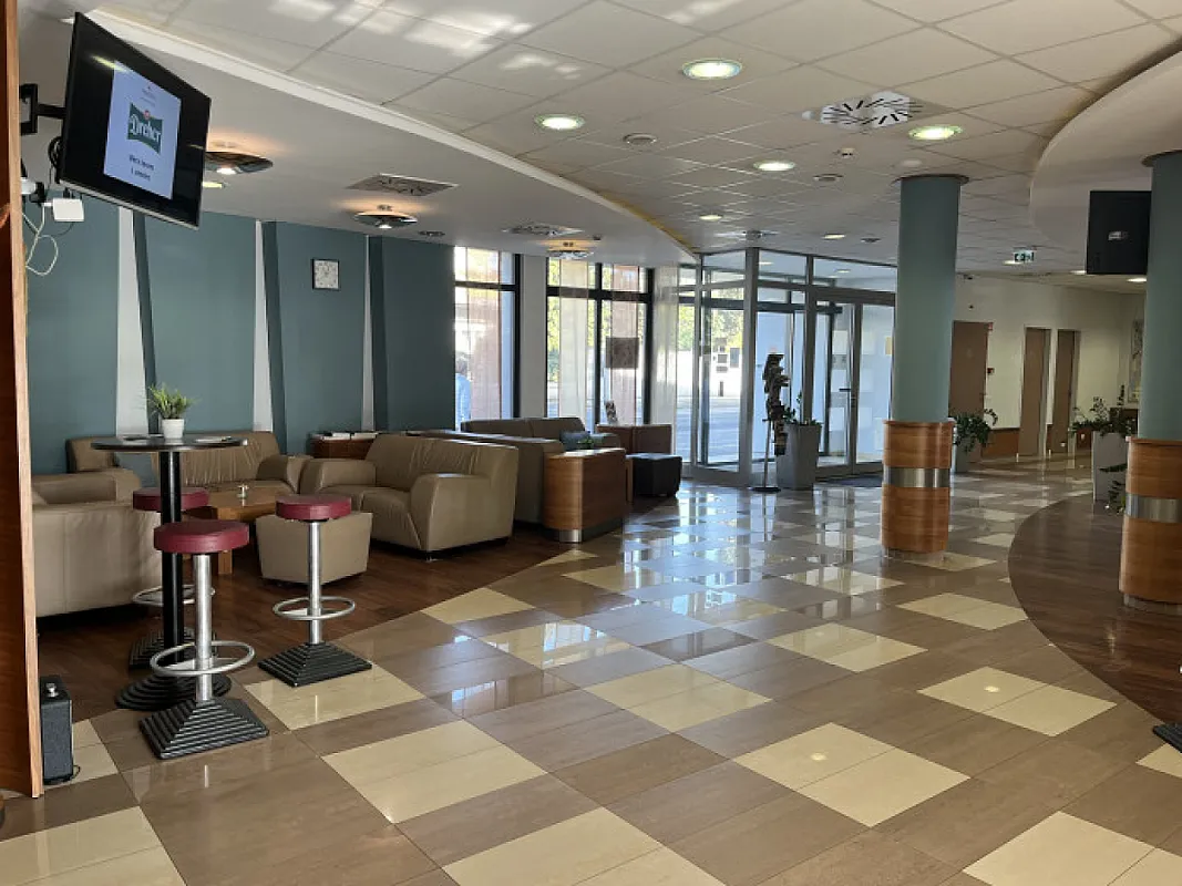 Famulus Hotel