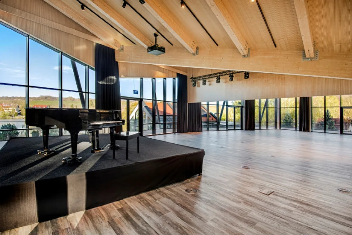 Tó Wellness Hotel