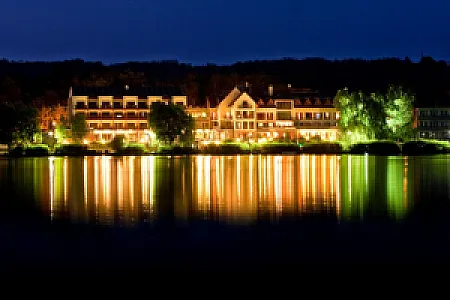 Tó Wellness Hotel