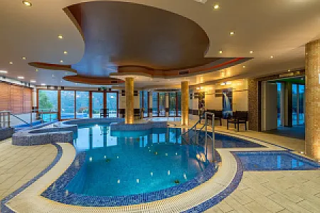 Tó Wellness Hotel