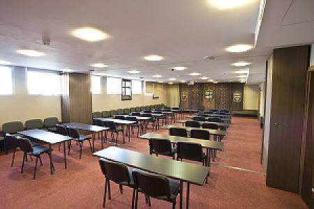 Konferencia terem 1-2