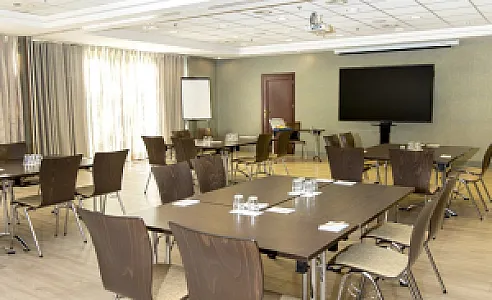 Lion's Garden Hotel