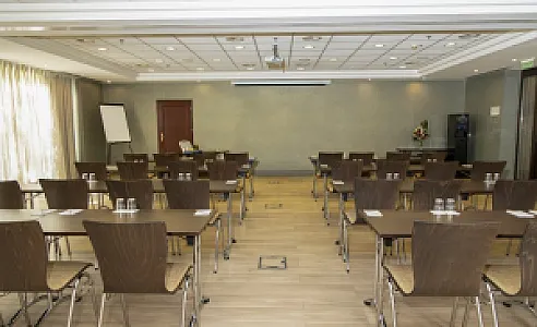 Lion's Garden Hotel