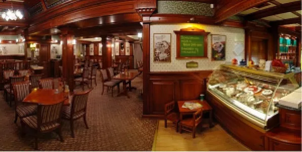 Nelson Hotel