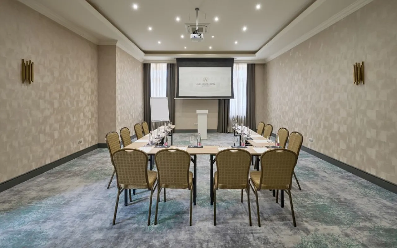 Anna Grand Hotel