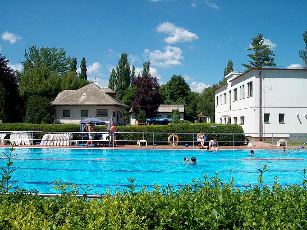 Fővárosi Vízművek Zrt. Békásmegyeri Oktatási és Sportközpontja