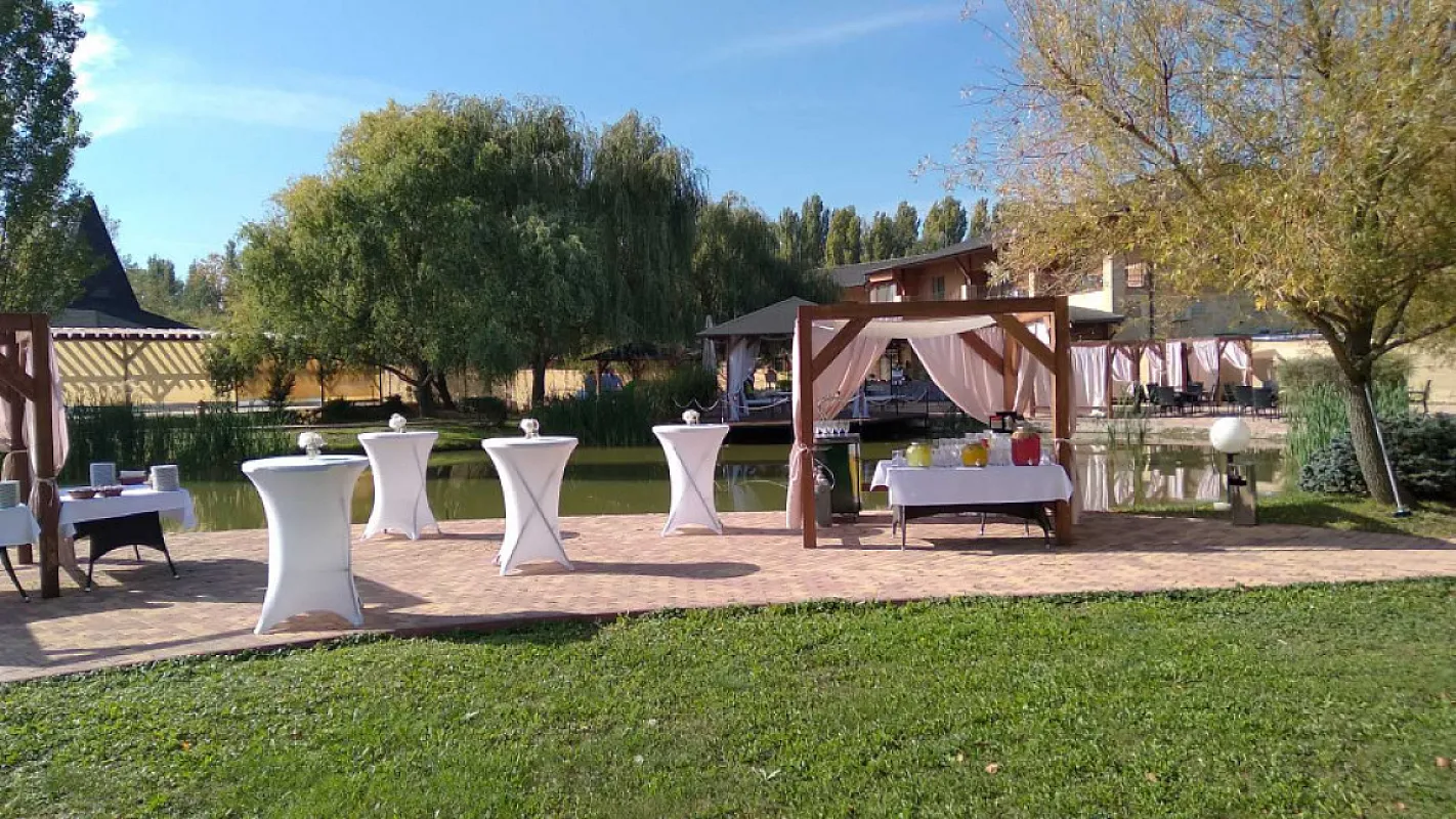 Session Hotel