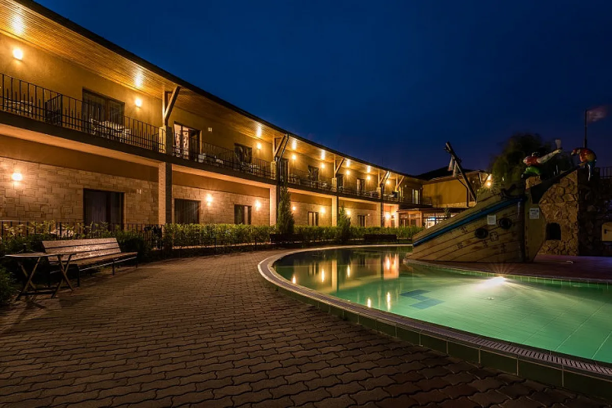 Session Hotel