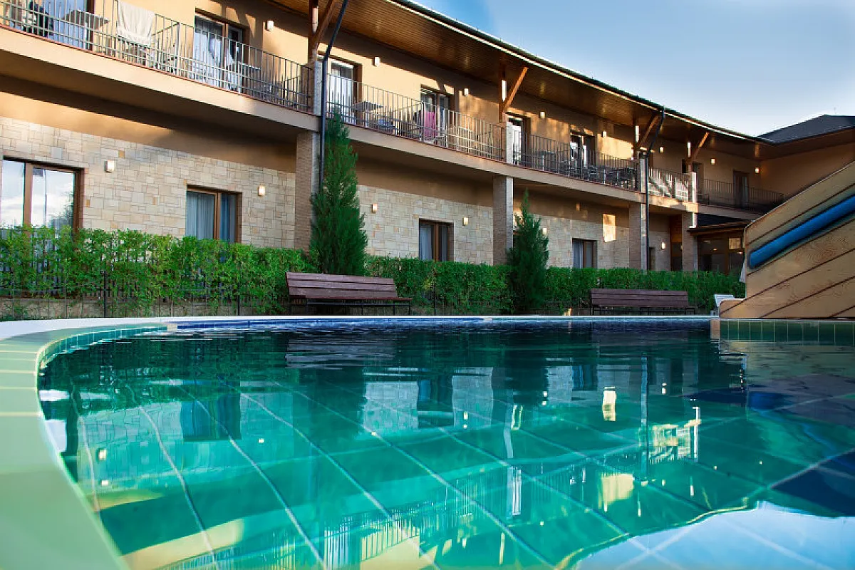 Session Hotel