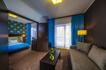 Session Hotel