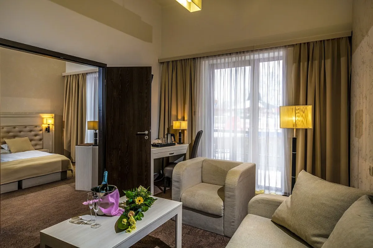 Session Hotel