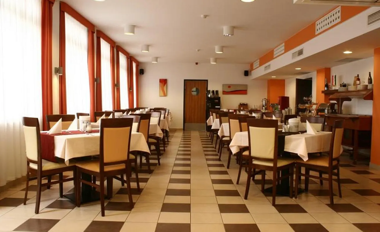 Hotel Opál