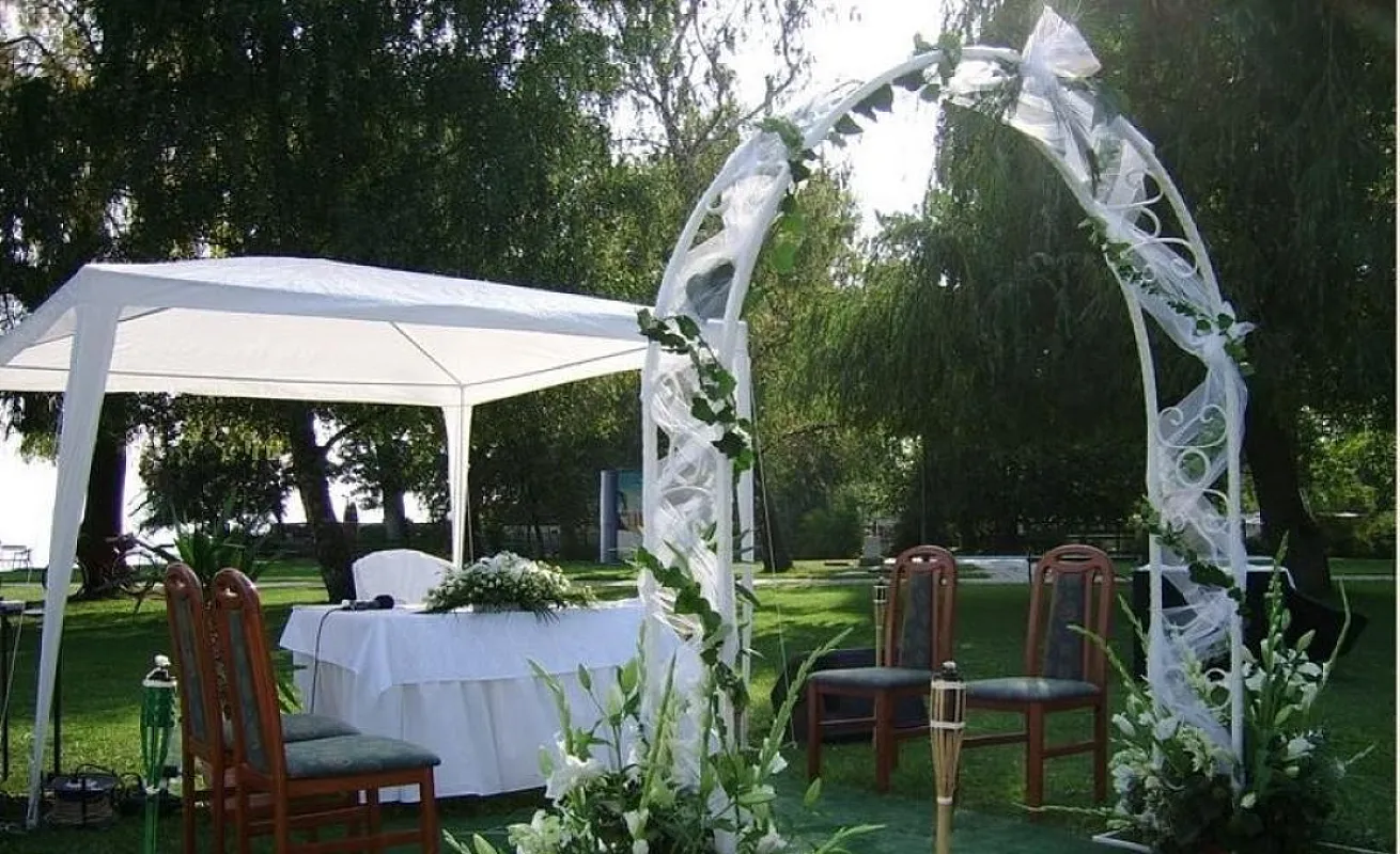 Nereus Park Hotel
