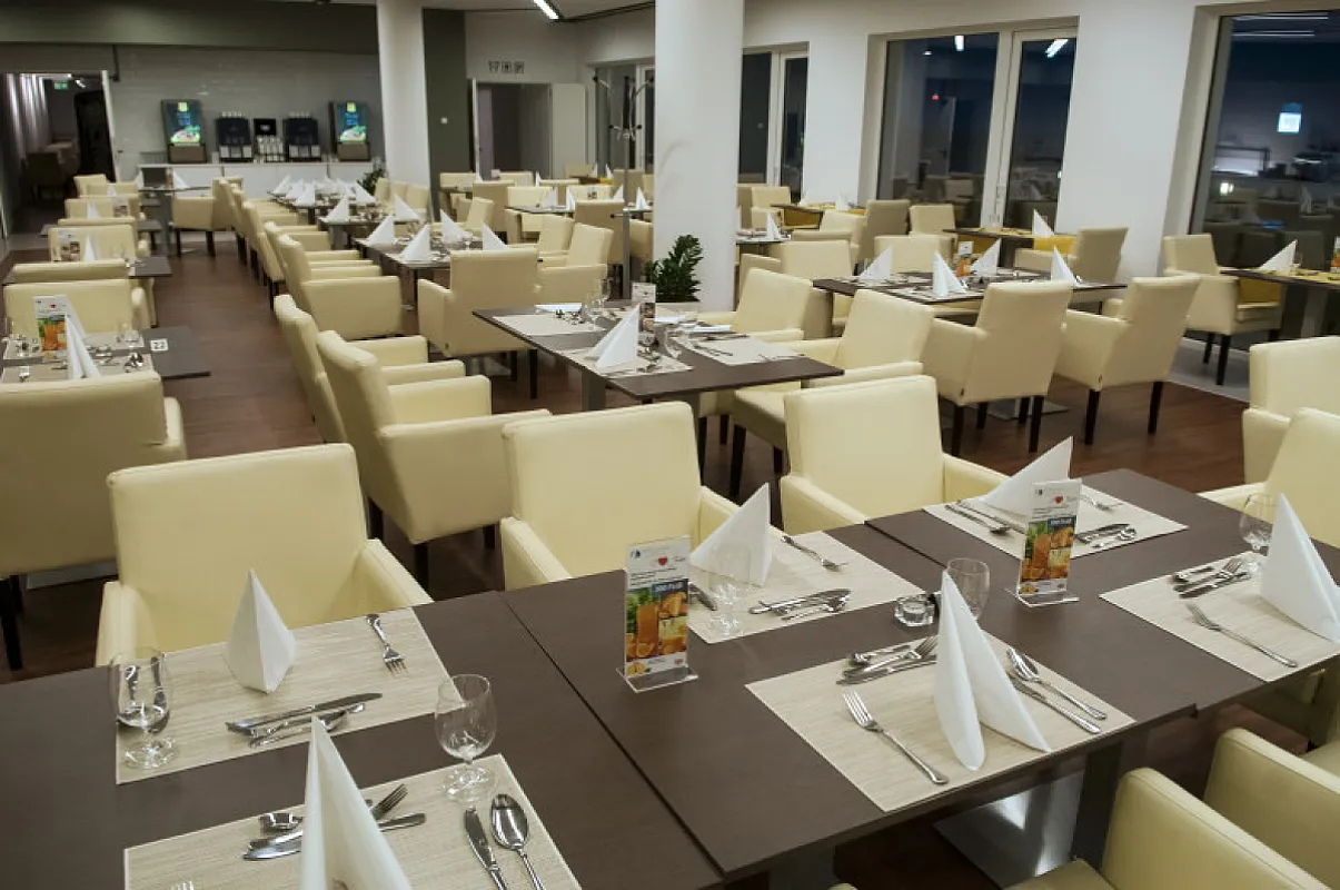 Hotel Yacht Wellness & Business