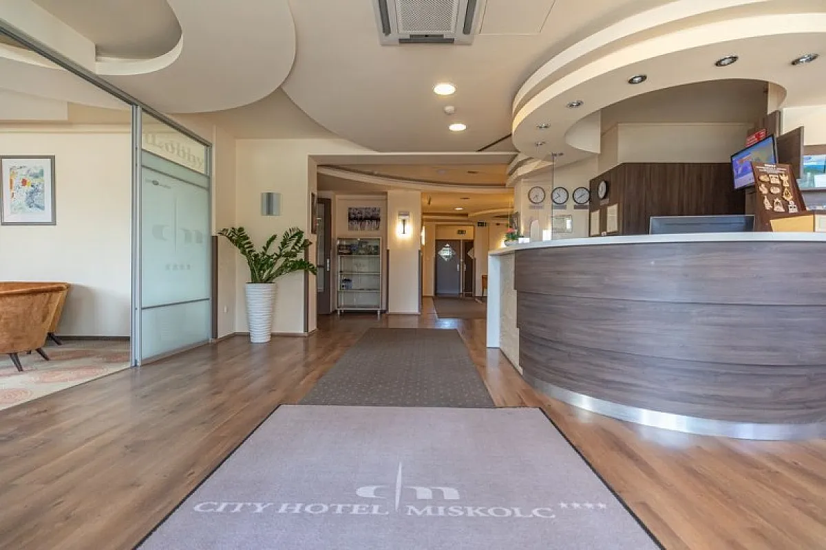 City Hotel Miskolc