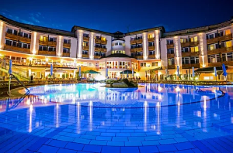 Lotus Therme Hotel & Spa