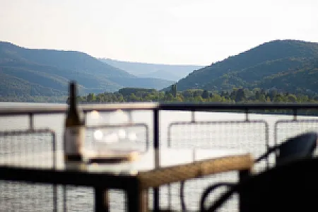 Aquamarina Hotel és Rendezvényhajó