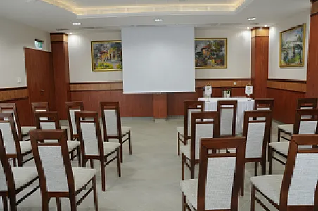 Garden Hotel Wellness és Konferencia