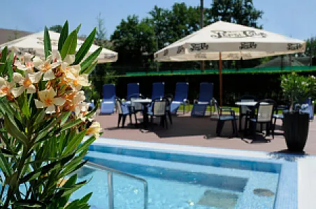 Garden Hotel Wellness és Konferencia