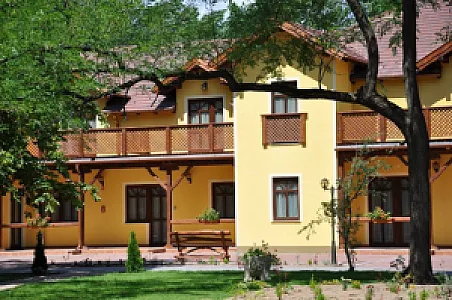 Forster Vadászkastély és Szálloda