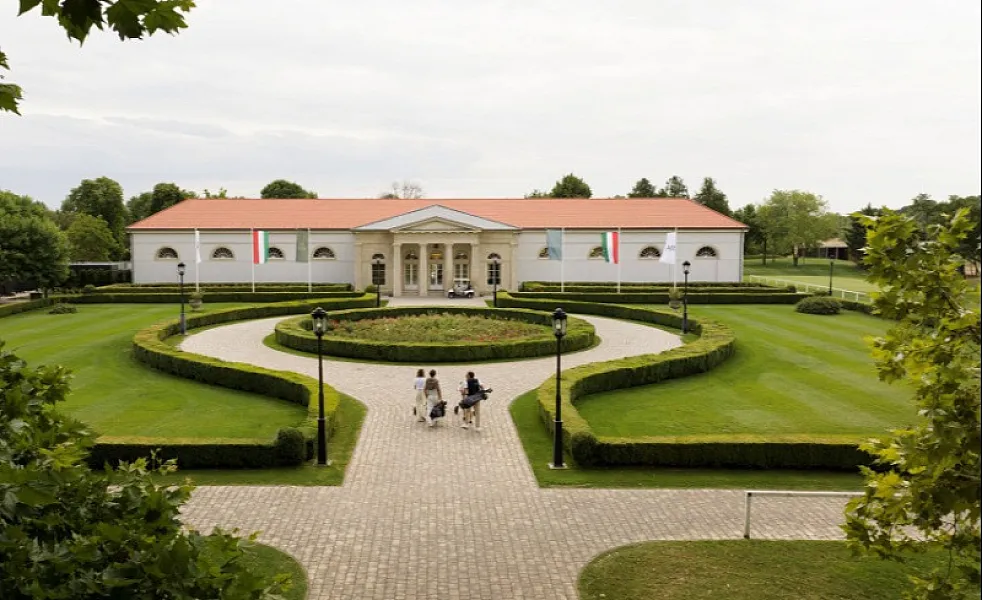 BOTANIQ Máriavölgyi Golf Klub