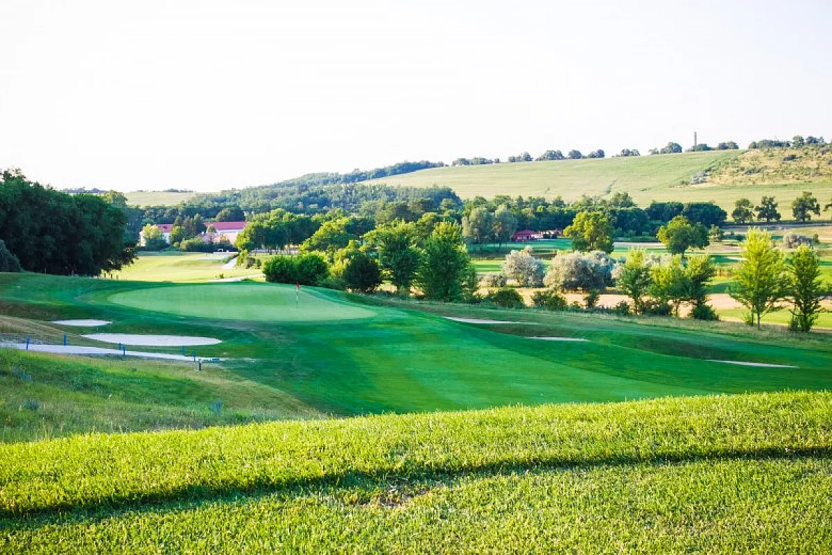 BOTANIQ Máriavölgyi Golf Klub