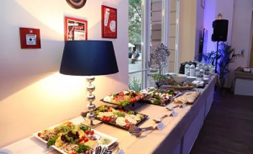 Kálmán Imre Teátrum és Teátrum Bistro