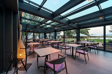 Donautica Étterem és Hotel