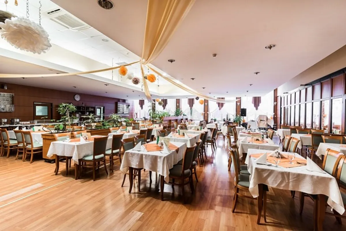 Hotel Barátság