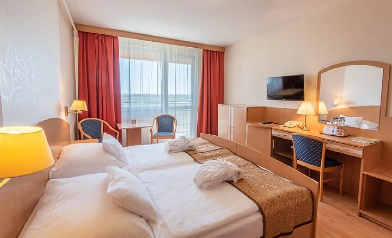 Hotel Barátság