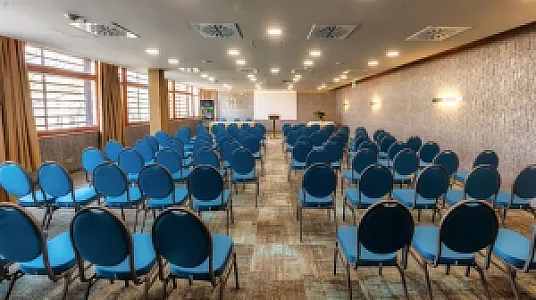 Hotel Golden Lake Resort