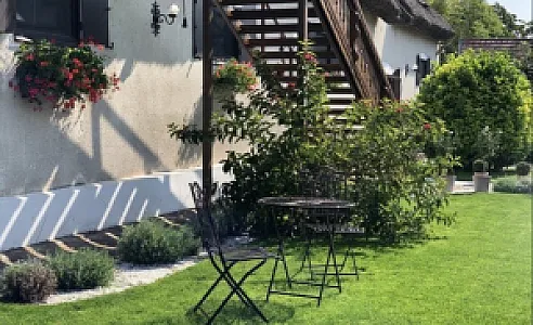 The Houses of History – anno 1830