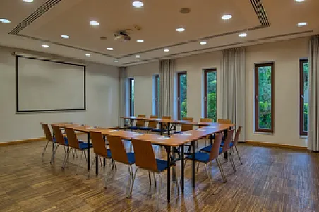 Tisza Balneum Hotel