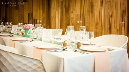 Fenyves Yacht Club