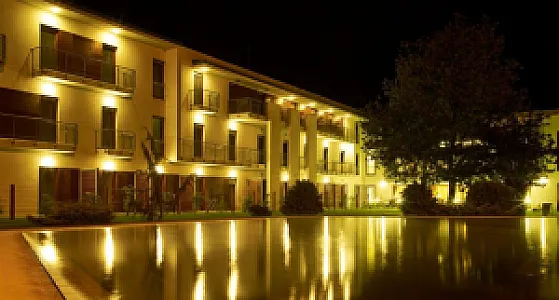 Barack Thermal Resort