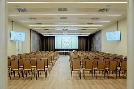 D50 Hotel és Rendezvényközpont