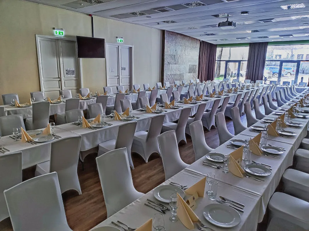 D50 Hotel és Rendezvényközpont